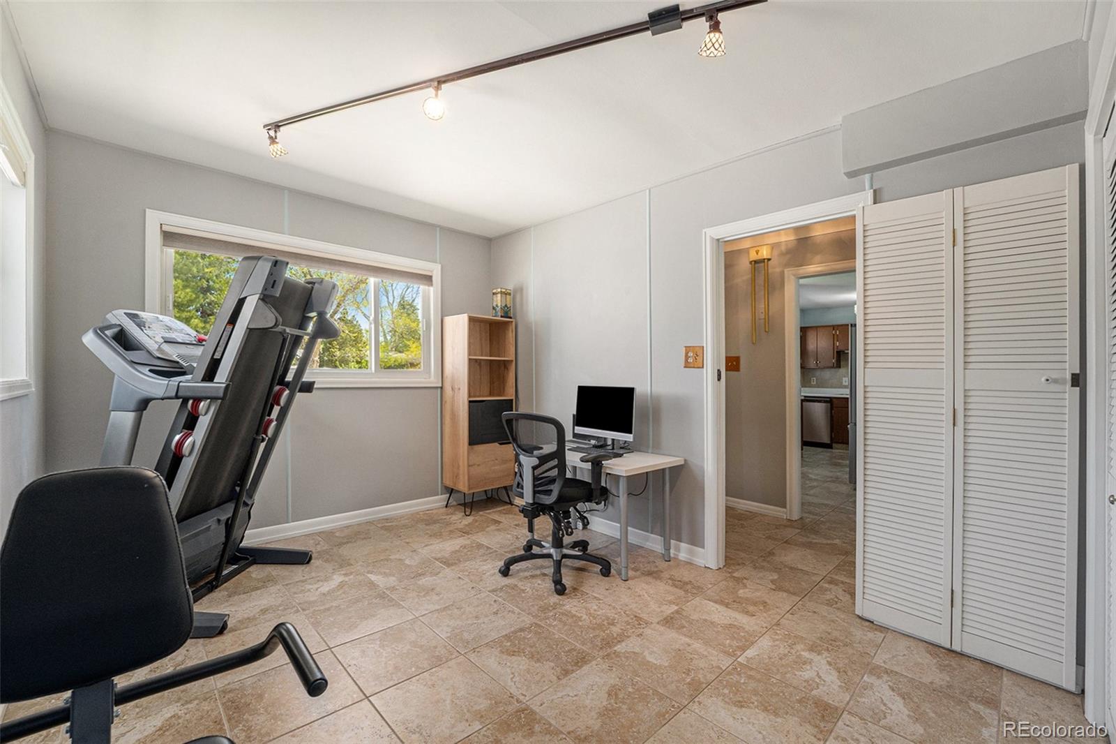 4583 Allison Street Wheat Ridge, CO 80033 - Photo 10 of 23 Gallery Image 10