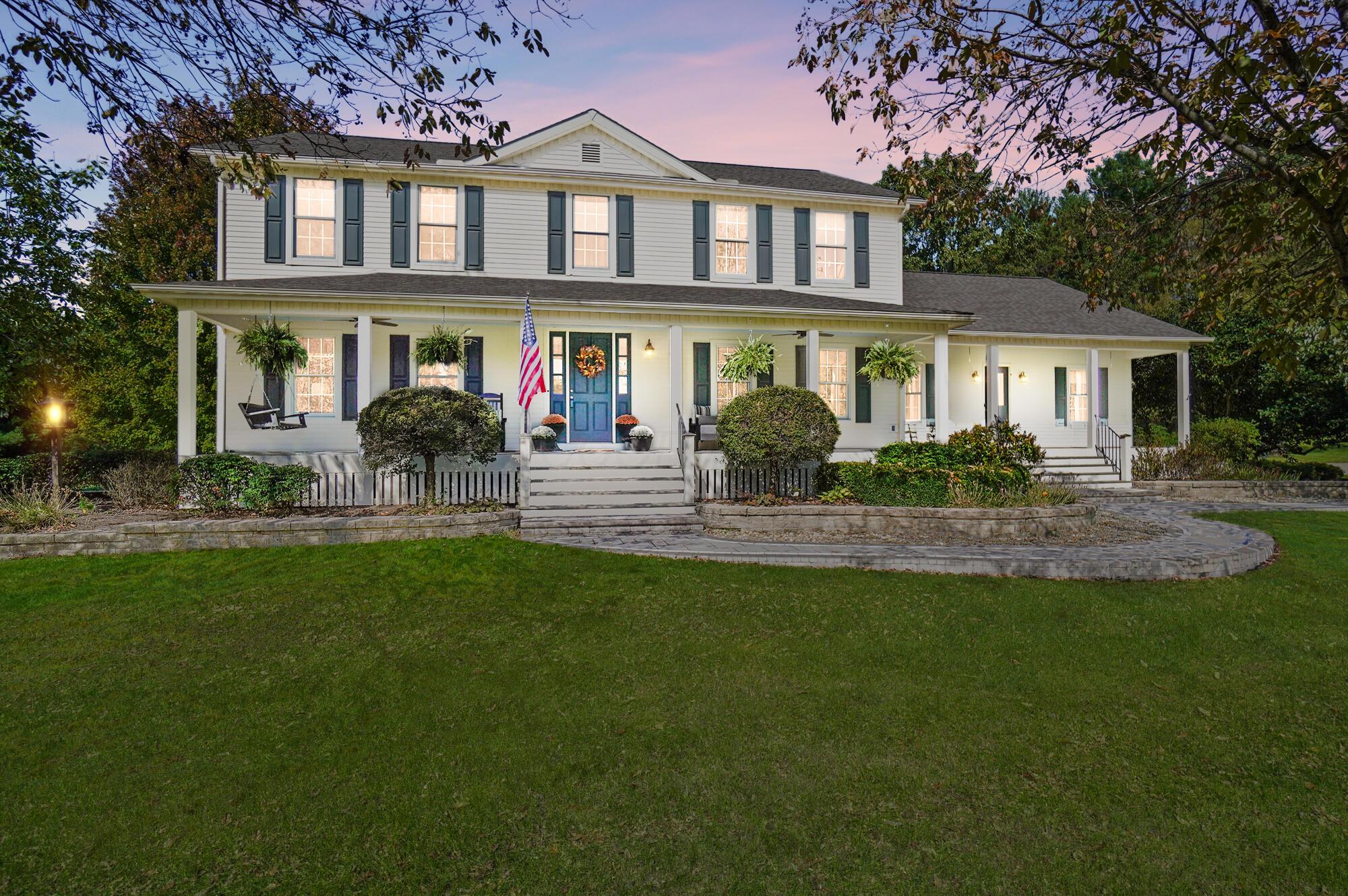 5582 Plantation Road Sunbury, OH 43074 - Photo 3 of 107 Front Night View