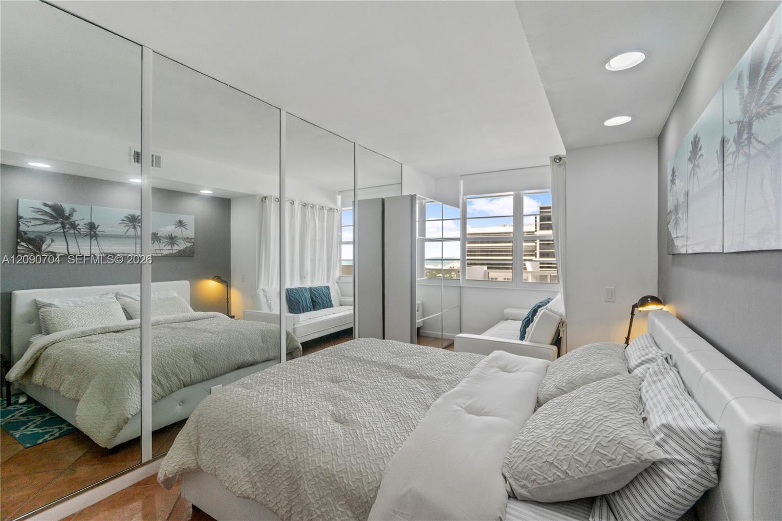 100 Lincoln Road, Unit 1127 Miami Beach, FL 33139 - Photo 9 of 26 Gallery Image 9
