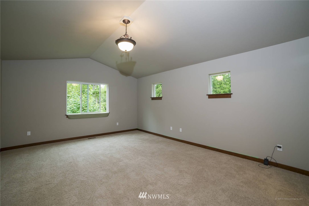 13029 Woods Lake Road Monroe, WA 98272 - Photo 7 of 17 Gallery Image 7
