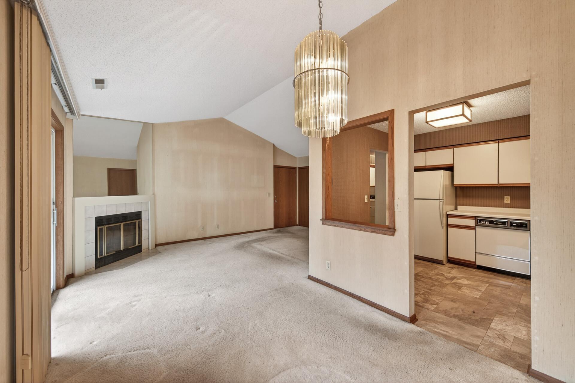 2576 Moundsview Drive, Unit 7 Mounds View, MN 55112 - Photo 12 of 29