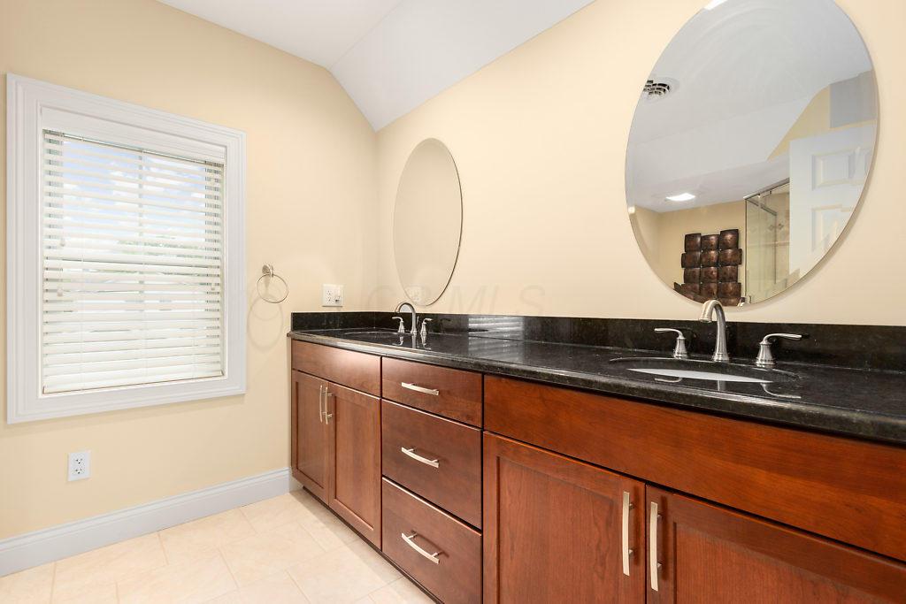 1546 Lincoln Road Columbus, OH 43212 - Photo 17 of 25