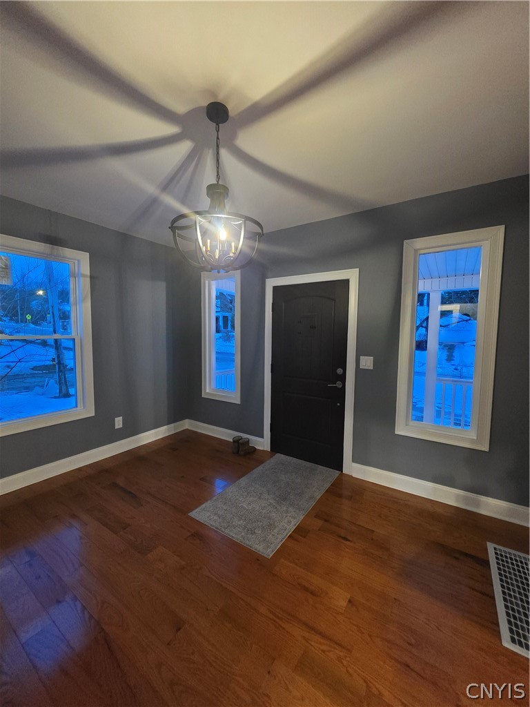 7 Prospect Street Utica, NY 13501 - Photo 4 of 50