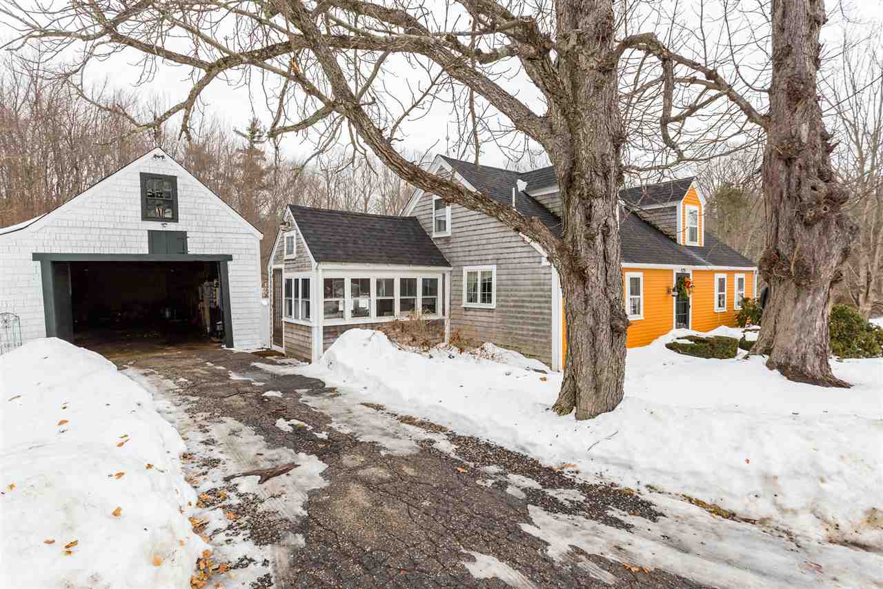 676 Goodwin Road Eliot, ME 03903 - Photo 13 of 40