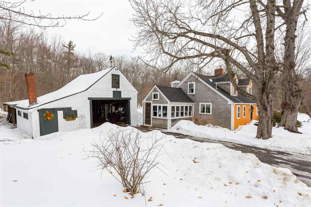 676 Goodwin Road Eliot, ME 03903 - Photo 14 of 40