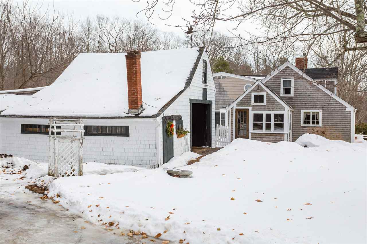 676 Goodwin Road Eliot, ME 03903 - Photo 16 of 40