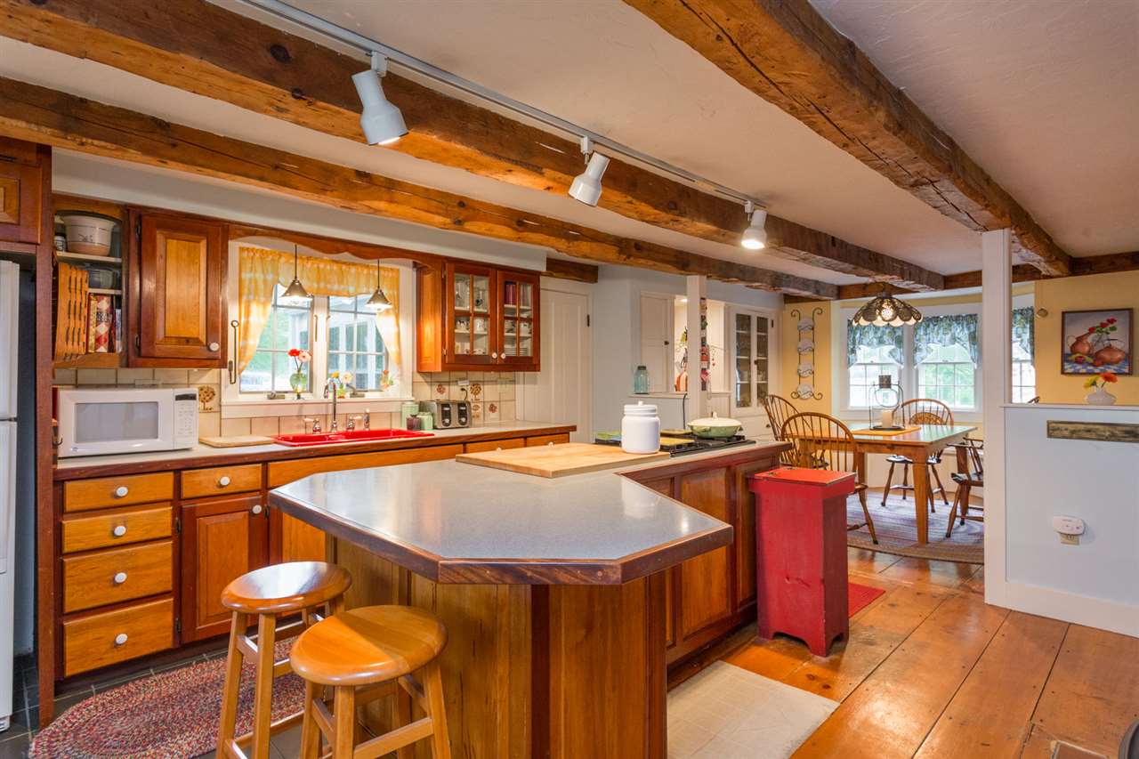 676 Goodwin Road Eliot, ME 03903 - Photo 26 of 40