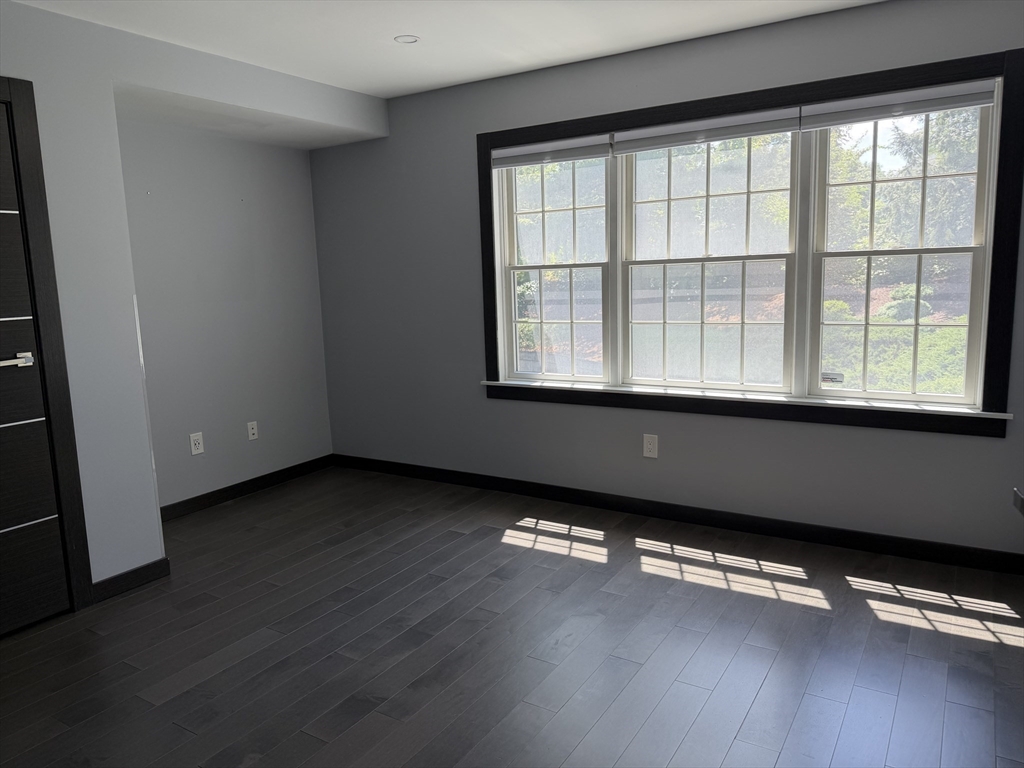 661 Lowell Street, Unit 3 Lexington, MA 02420 - Photo 8 of 19