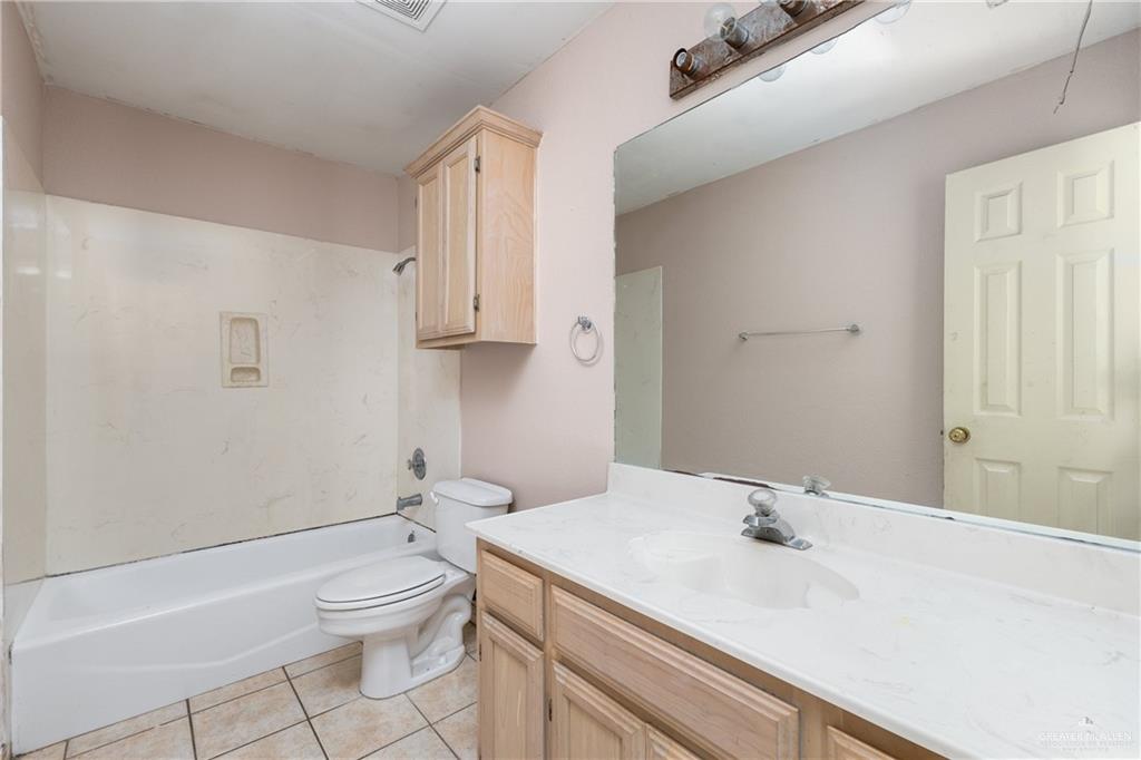 6701 North 7th Street McAllen, TX 78504 - Photo 8 of 14