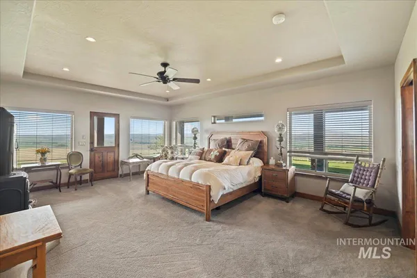 $2,400,000 | 1270 Hillcrest Drive, Vale, OR 97918