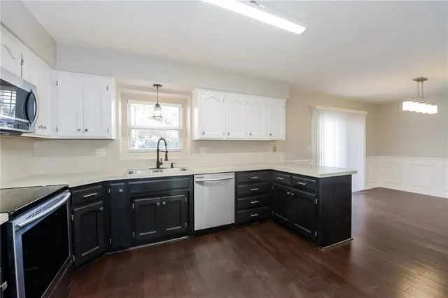 $2,325 | 2314 Northeast Springbrook Street, Blue Springs, MO 64014