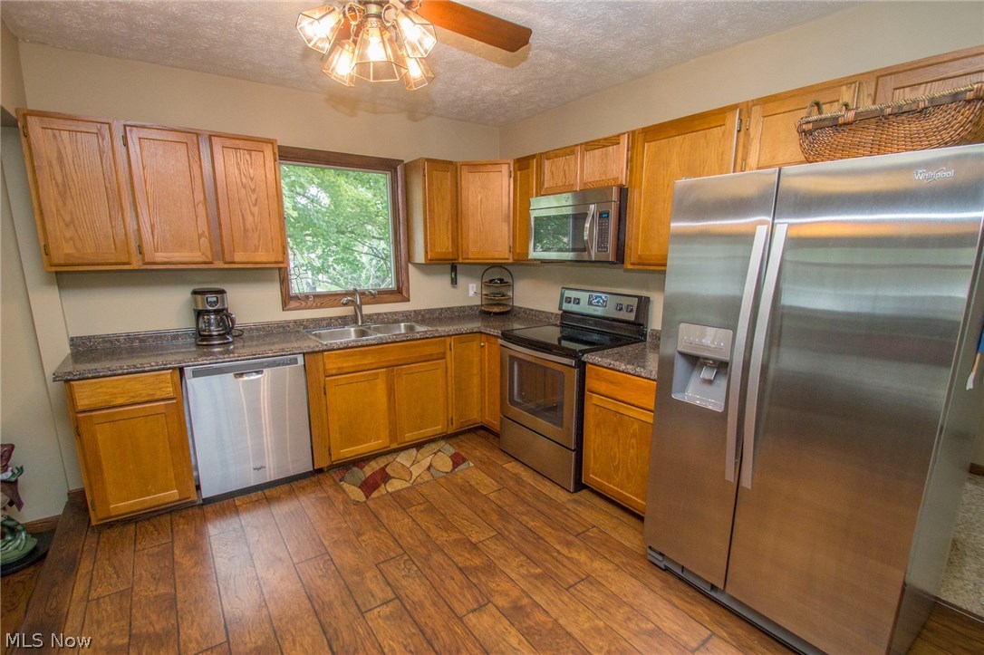 18345 Hunt Road Strongsville, OH 44136 - Photo 12 of 35 Gallery Image 12