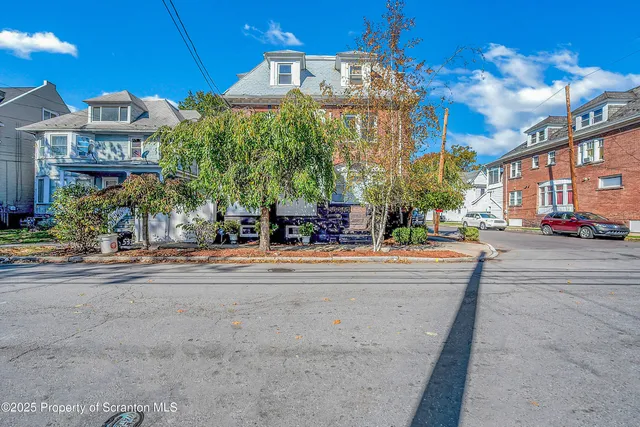 $275,000 | 533 South Franklin Street, Wilkes Barre, PA 18702