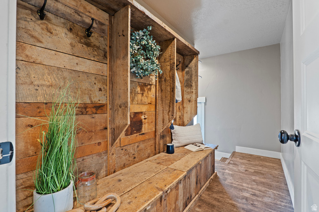 115 East 1600th Street North Santaquin, UT 84655 - Photo 13 of 52 Built-in reclaimed wood bench with integrated cubbies and coat hooks