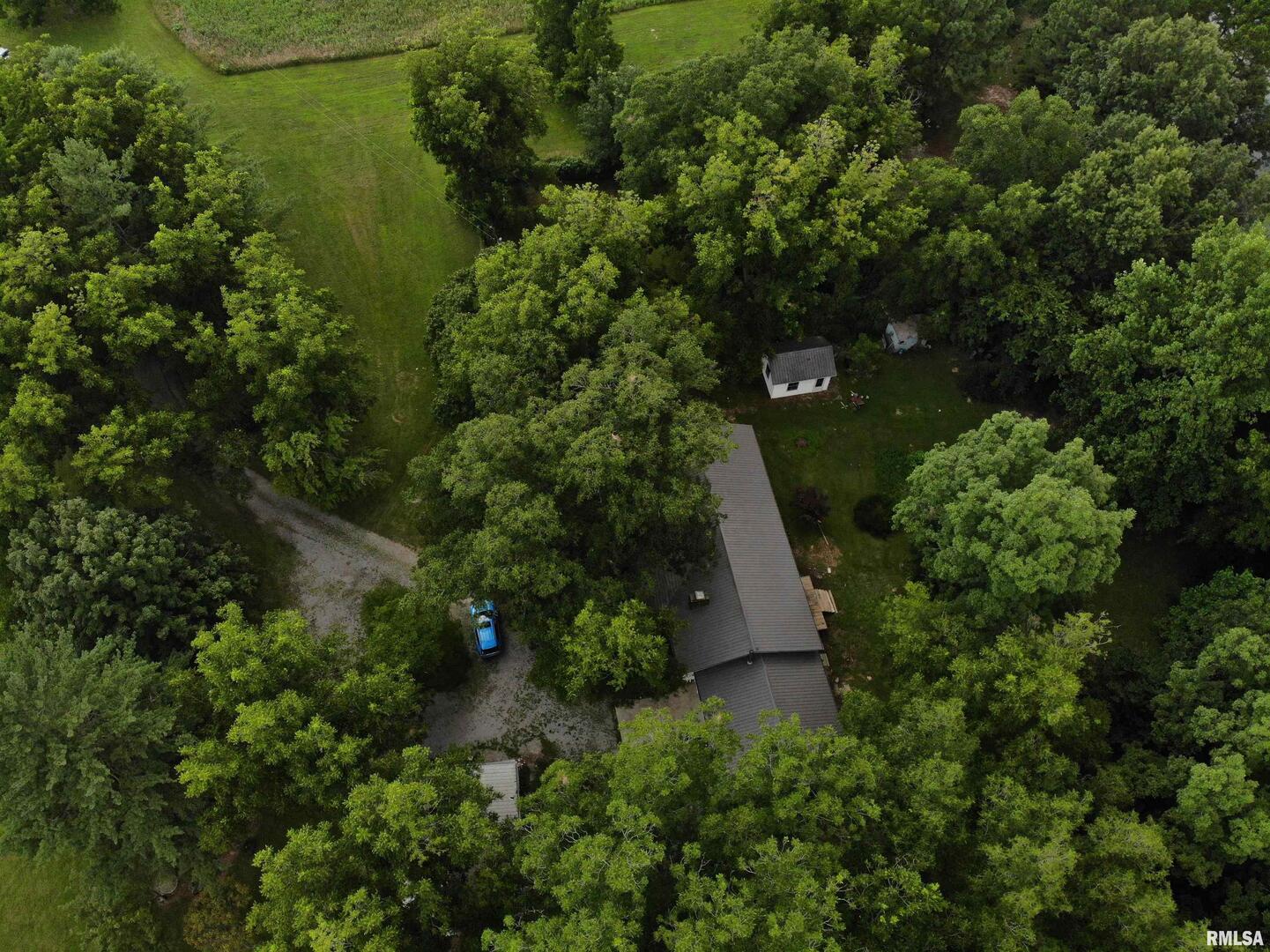 9758 East Richview Road Mount Vernon, IL 62864 - Photo 11 of 40