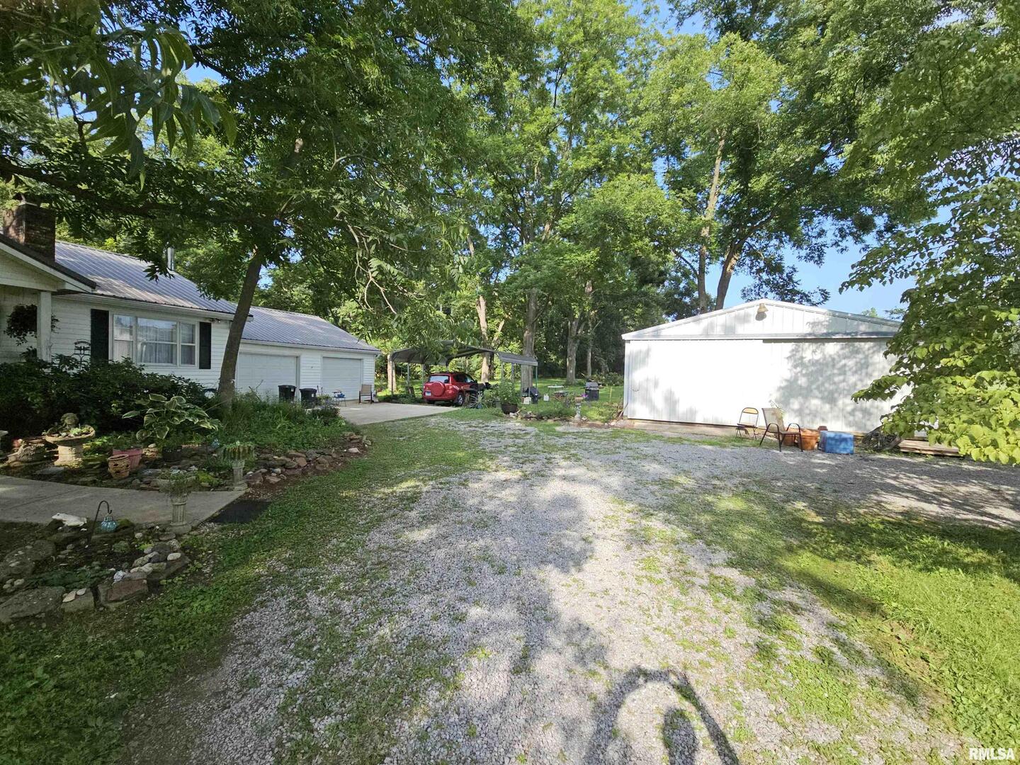 9758 East Richview Road Mount Vernon, IL 62864 - Photo 17 of 40