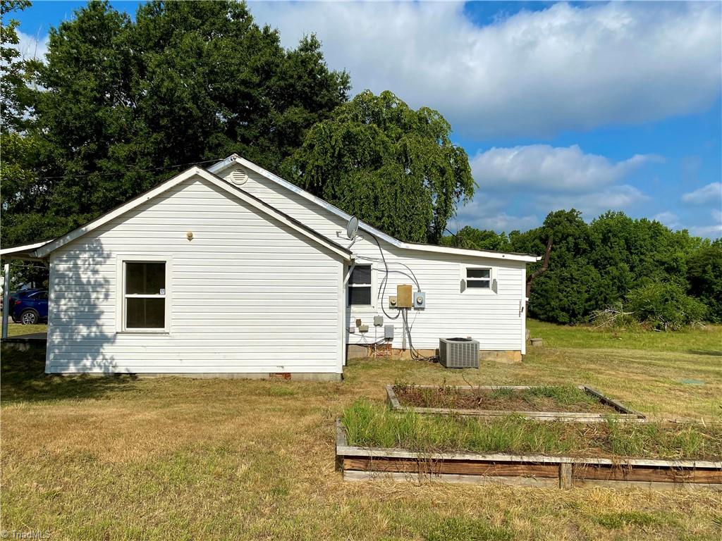 451 Wilson Road Reidsville, NC 27320 - Photo 6 of 19 Gallery Image 6