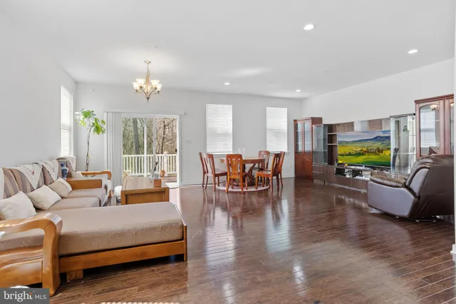 $3,100 | 407 Wynstone Court, Colmar, PA 18915