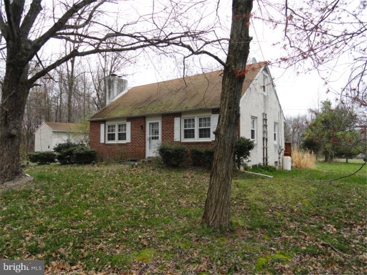 1901 Ziegler Road Pennsburg, PA 18073 - Photo 1 of 17 Exterior Front