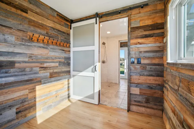 $499,000 | 2200 Highway 21, Paige, TX 78659