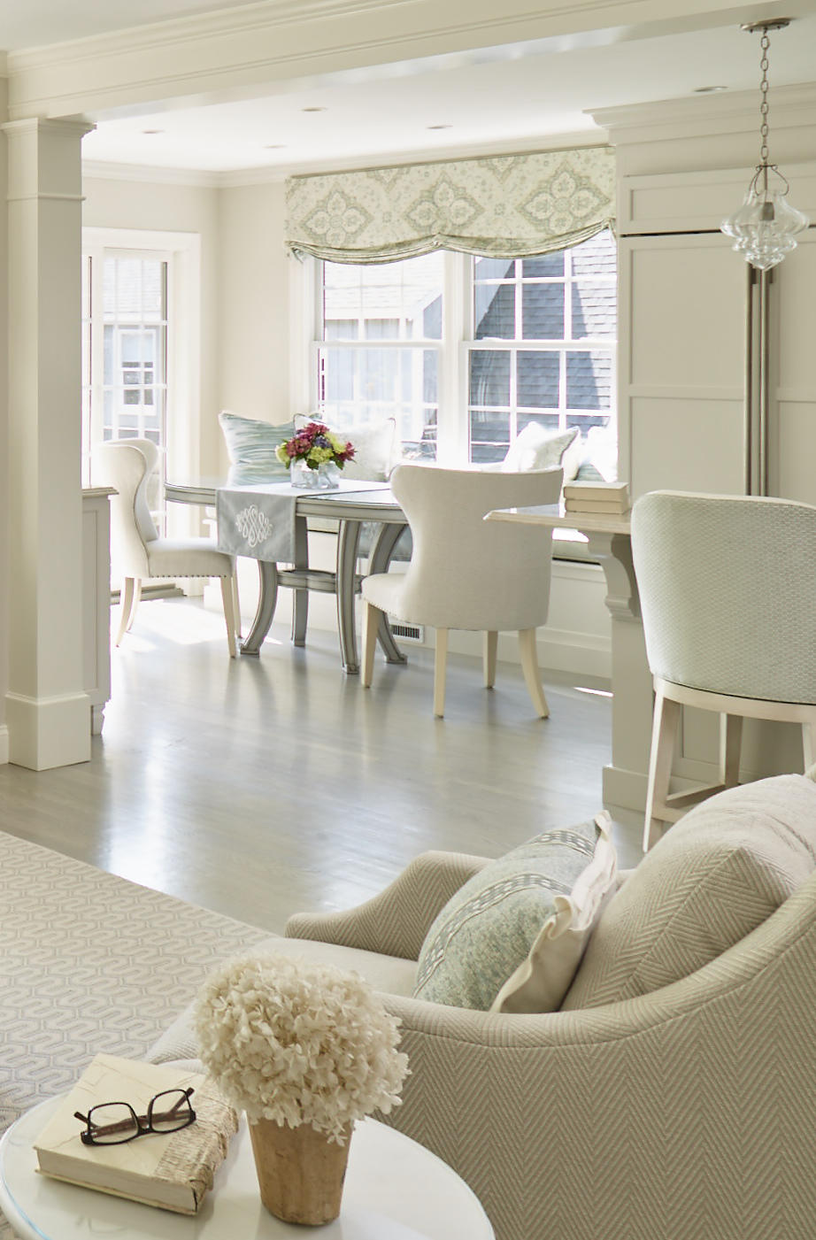 306 Monomoscoy Road Mashpee, MA 02649 - Photo 3 of 20 a living room with furniture and a large window