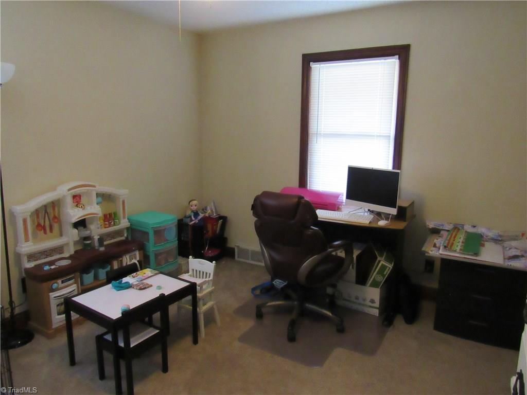 301 Wall Street Rural Hall, NC 27045 - Photo 29 of 30