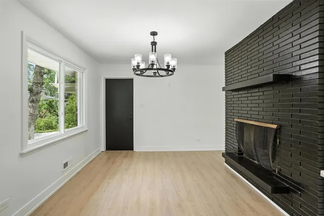 $260,000 | 505 Betty Lane, South Holland, IL 60473