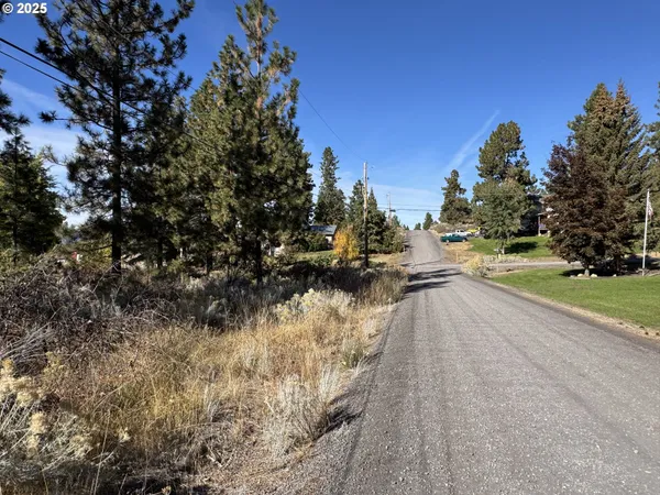 $11,000 | Irving Way, Unit 51, Chiloquin, OR 97624