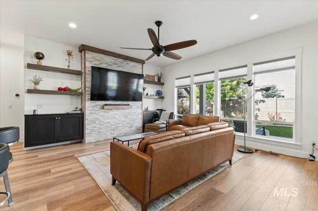 $809,900 | 11634 West Lilium Street, Star, ID 83669