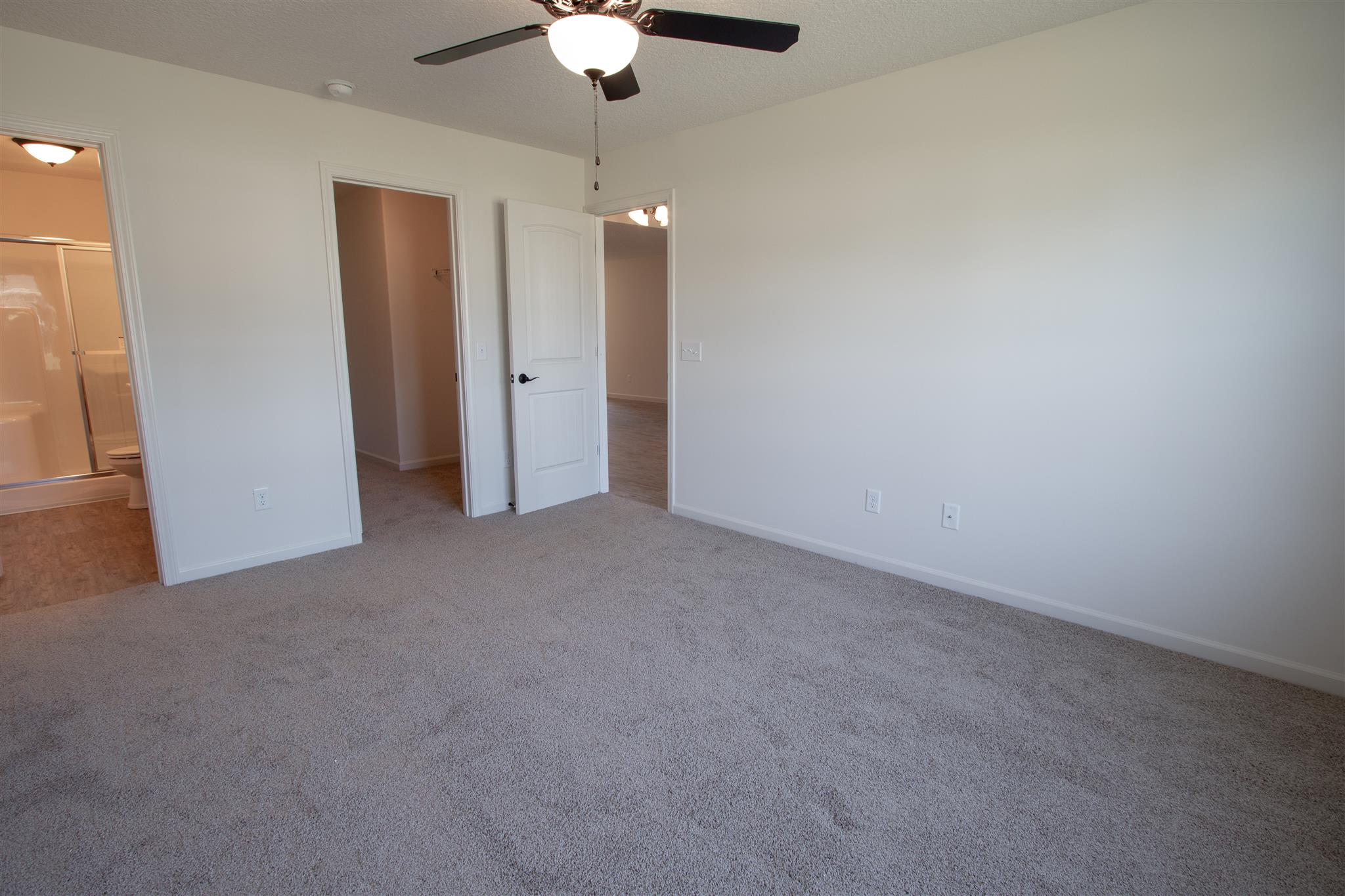 2230 Blue Spring Run Fort Wayne, IN 46808 - Photo 15 of 22 Gallery Image 15