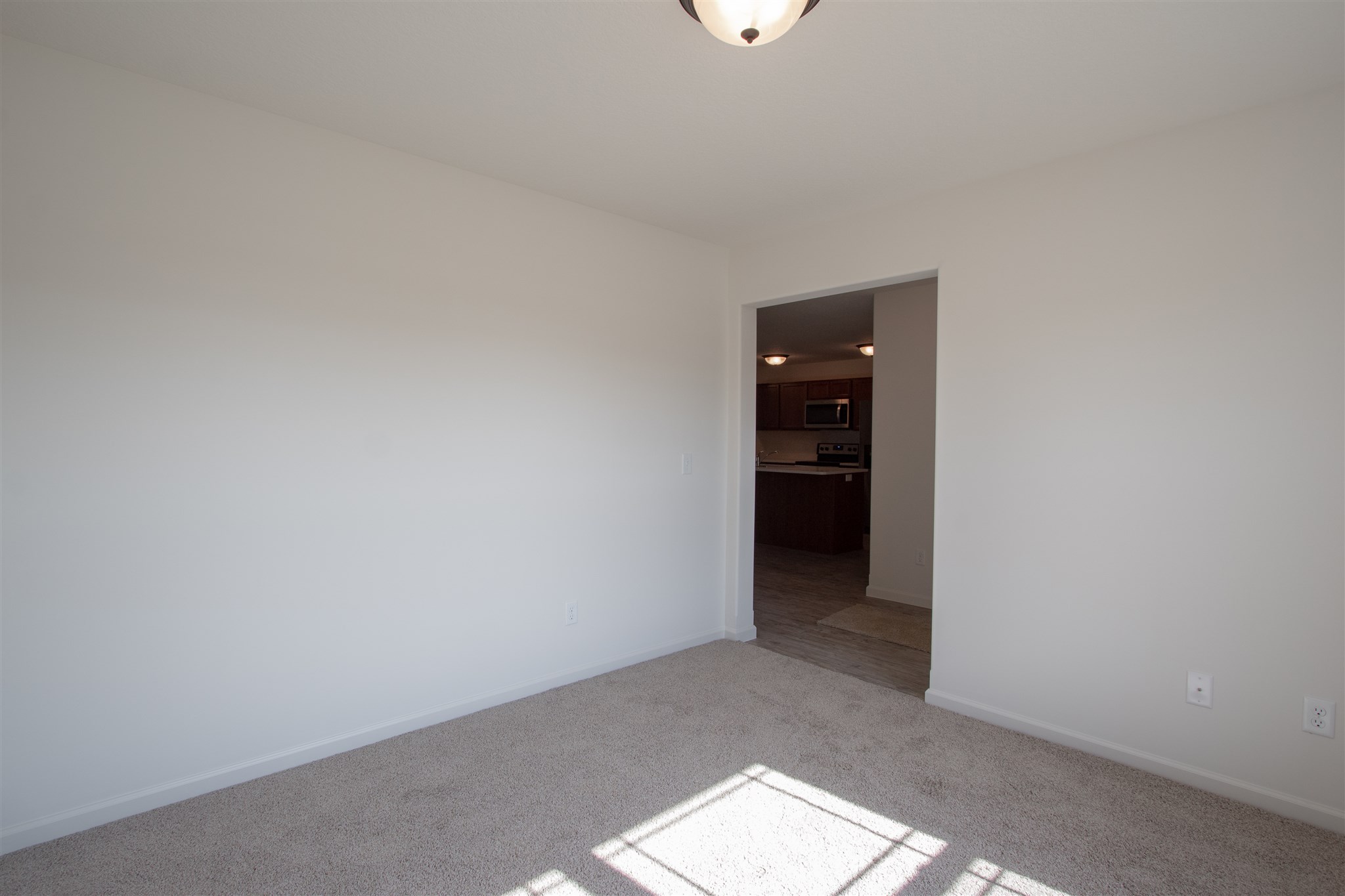 2230 Blue Spring Run Fort Wayne, IN 46808 - Photo 18 of 22 Gallery Image 18