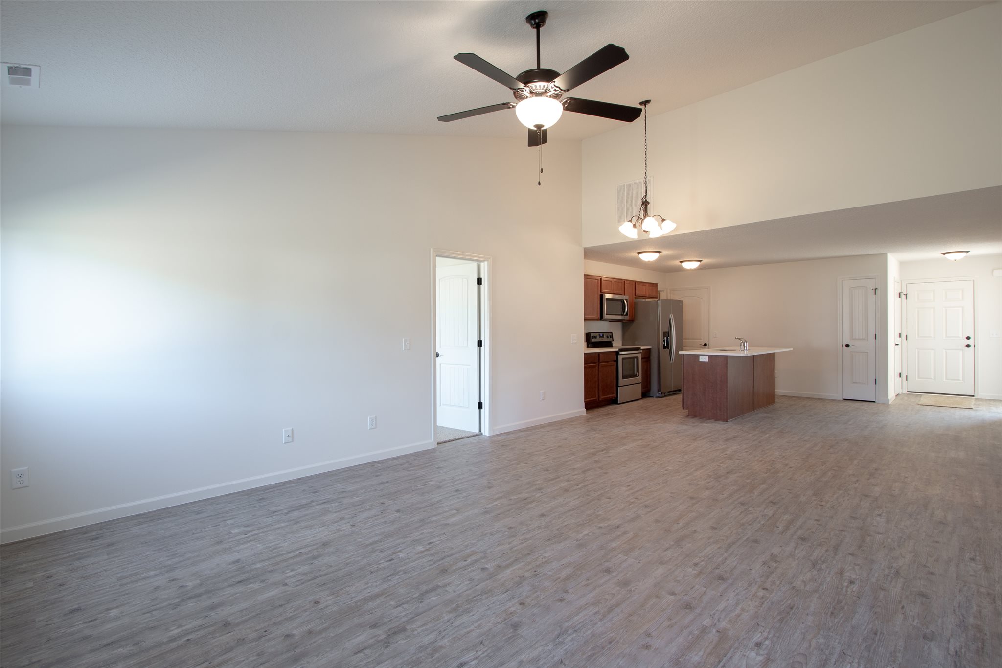2230 Blue Spring Run Fort Wayne, IN 46808 - Photo 10 of 22 Gallery Image 10