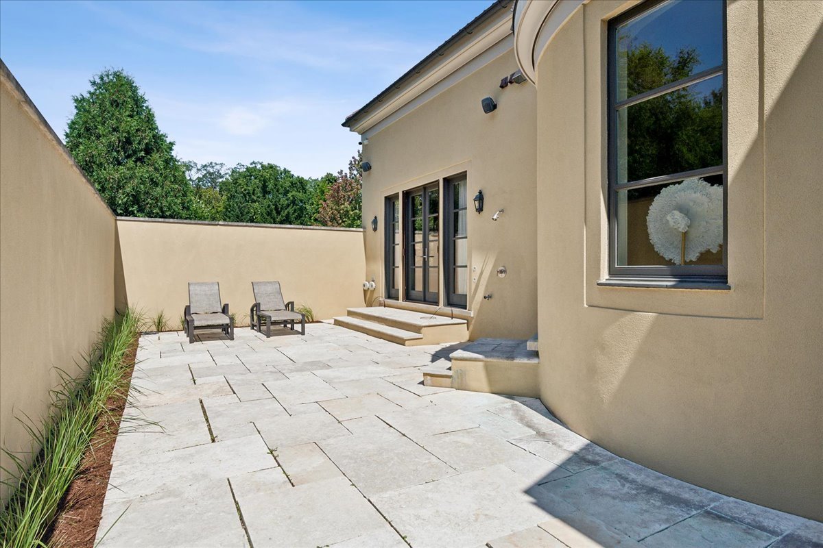 261 East Onwentsia Road Lake Forest, IL 60045 - Photo 23 of 65