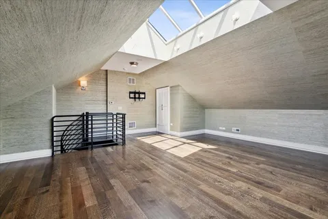 $6,500,000 | 261 East Onwentsia Road, Lake Forest, IL 60045