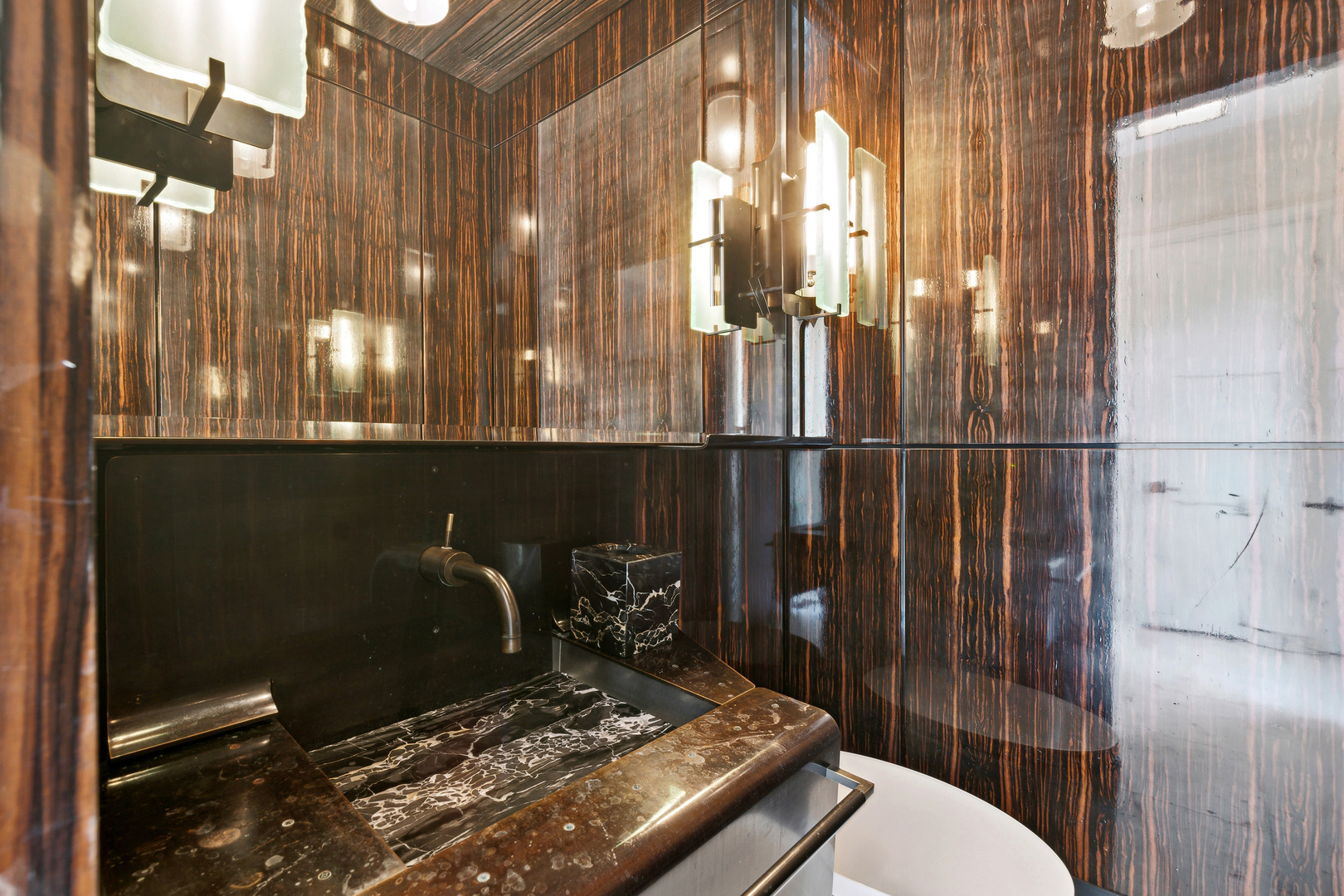 261 East Onwentsia Road Lake Forest, IL 60045 - Photo 43 of 65