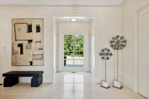 $6,500,000 | 261 East Onwentsia Road, Lake Forest, IL 60045