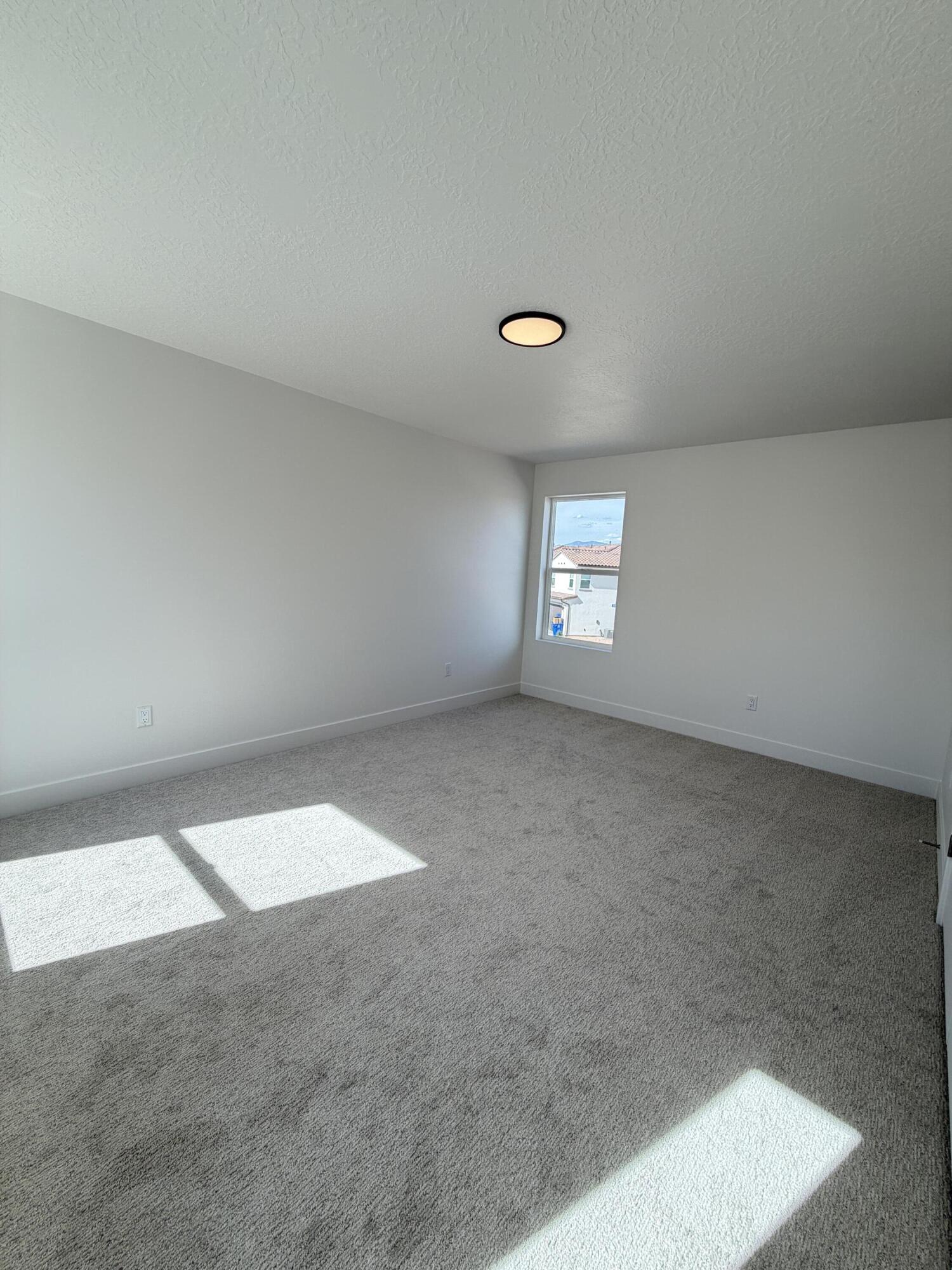 517 West Olive Lane St. George, UT 84790 - Photo 17 of 29 Bedroom 3