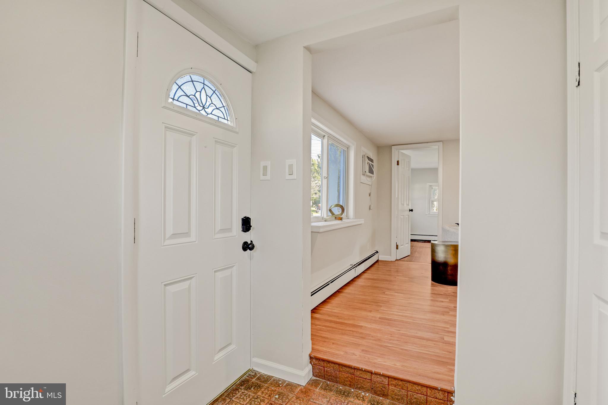 47 Ribsam Street Hamilton, NJ 08619 - Photo 6 of 48