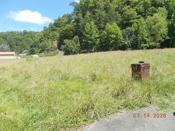 $20,000 | 1548 Bales Creek Road, Manchester, KY 40962