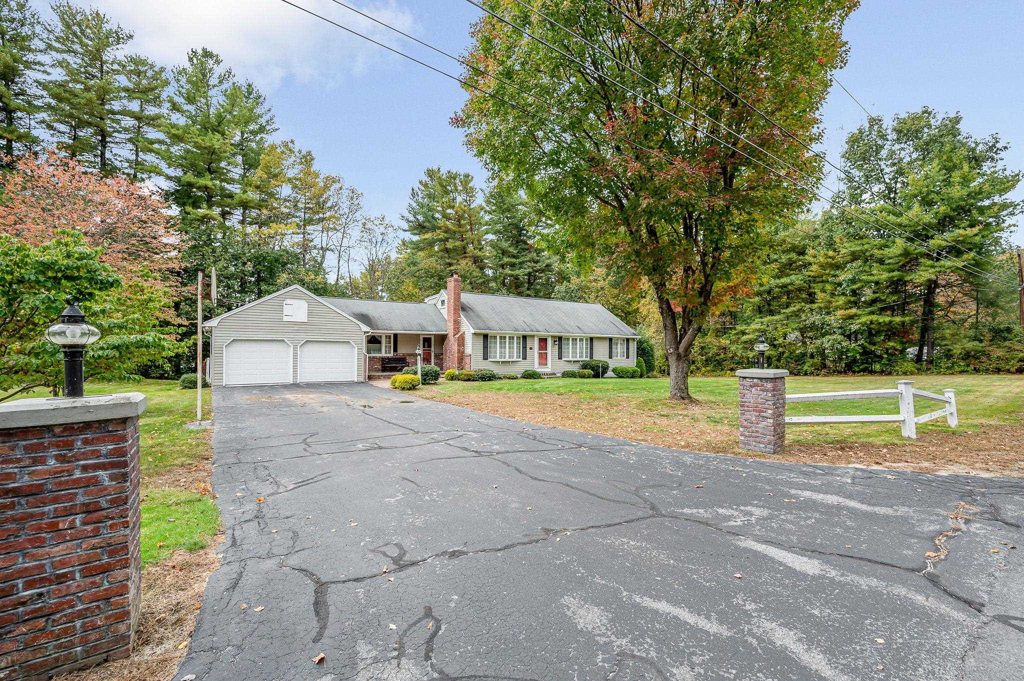 8 Homestead Road Pelham, NH 03076 - Photo 23 of 39
