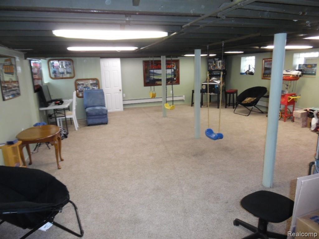 1807 Goddard Road Wyandotte, MI 48192 - Photo 16 of 23 1807 Goddard 021.JPG