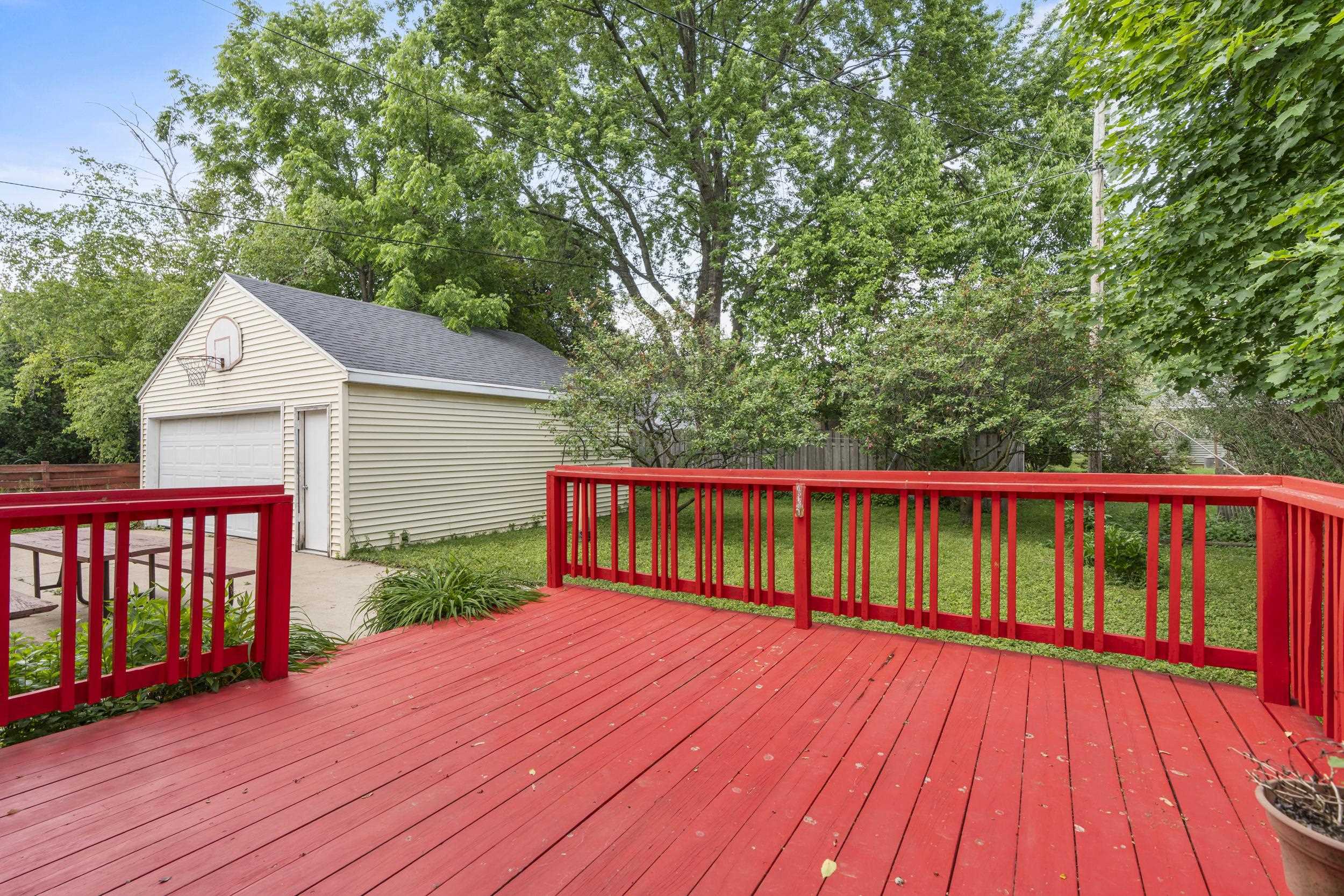 1136 West Roberts Avenue Appleton, WI 54914 - Photo 44 of 58