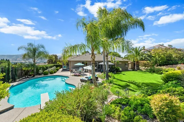 $1,500,000 | 6041 North Vine Street, Vacaville, CA 95688