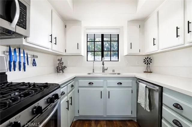 $539,000 | 6545 Reseda Boulevard, Unit 19, Reseda, CA 91335