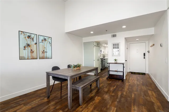 $539,000 | 6545 Reseda Boulevard, Unit 19, Reseda, CA 91335