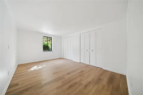 a view of empty room with window