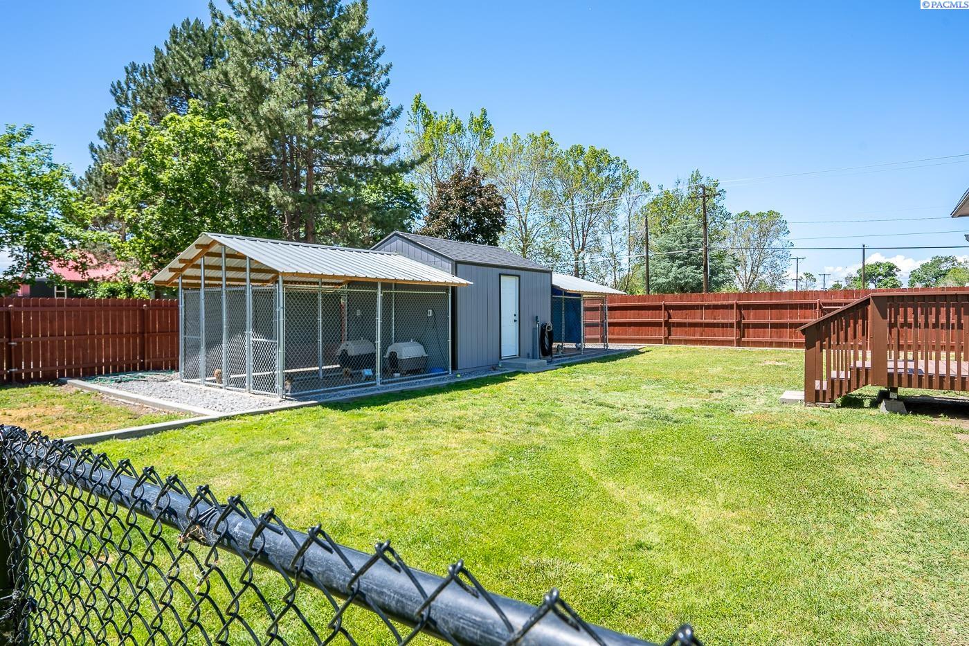14605 South Haney Road Kennewick, WA 99337 - Photo 33 of 34 Gallery Image 33