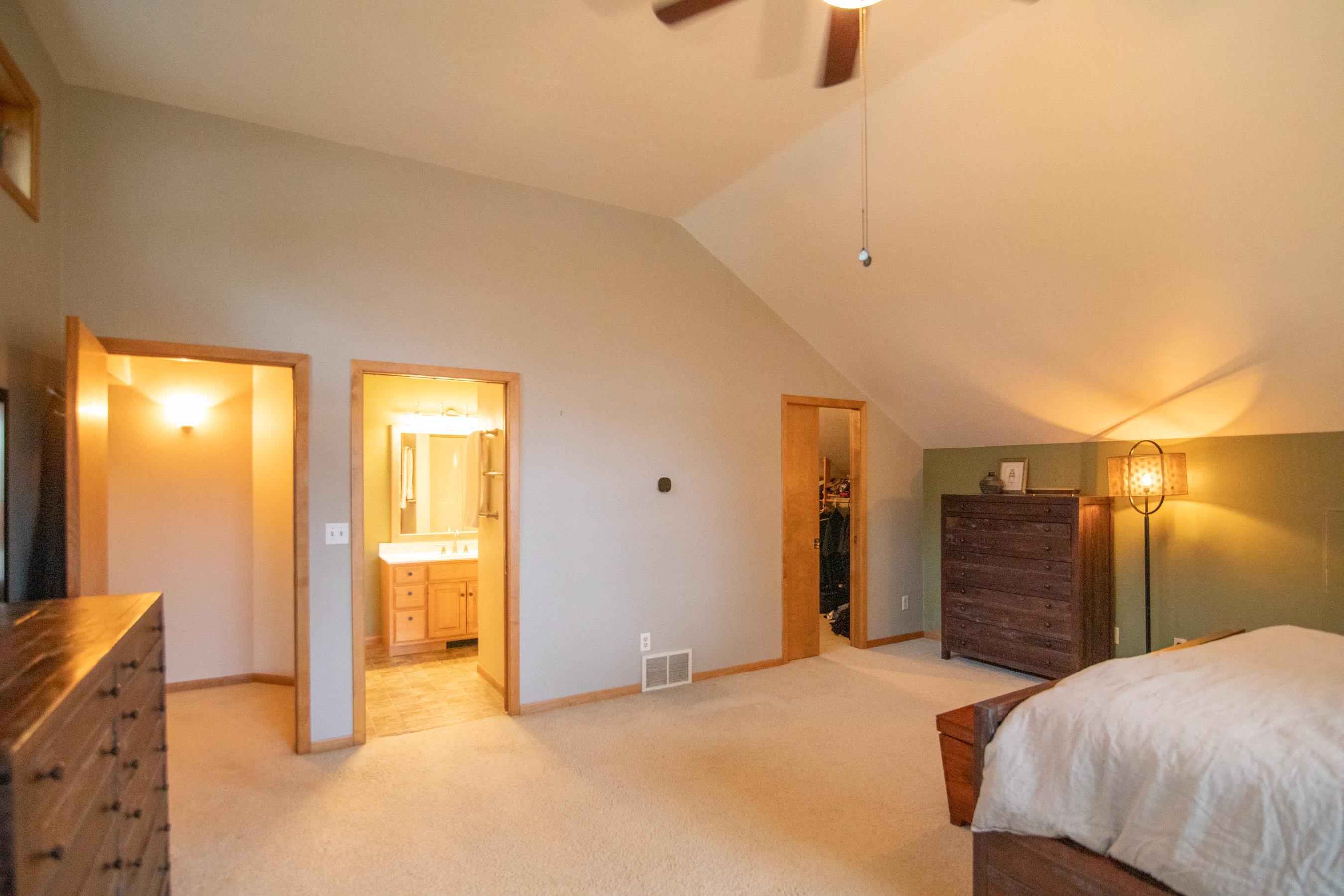 1537 Cove Road Sturgeon Bay, WI 54235 - Photo 12 of 33