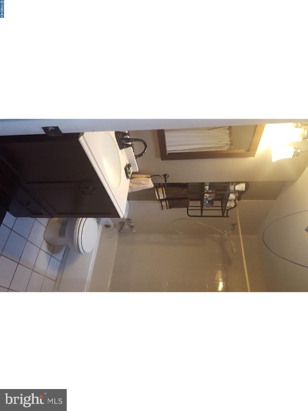 3121 Holly Road Philadelphia, PA 19154 - Photo 12 of 18 Bathroom