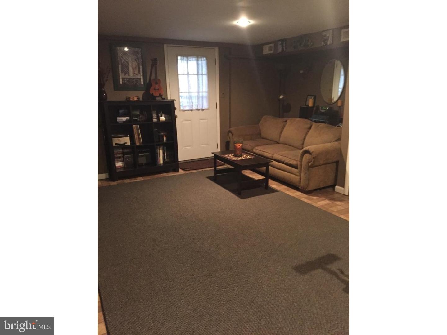 3121 Holly Road Philadelphia, PA 19154 - Photo 17 of 18 Basement - Finished